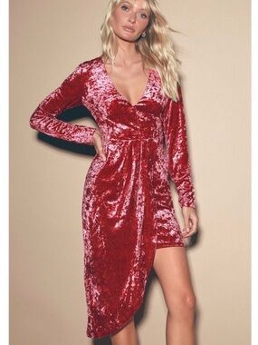 Lulu’s Fuchsia Velvet Long Sleeve Asymmetrical Dress Size XS NWT